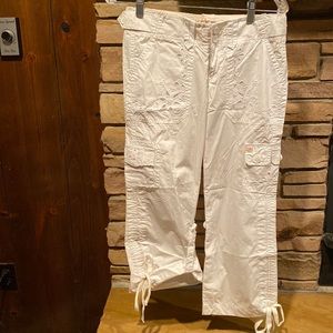 NWT’s Miss Me Capri’s!